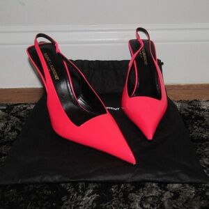 Brand new SAINT LAURENT $1150 "Kiss" Patent leather Slingback Pumps 37 Hot Coral